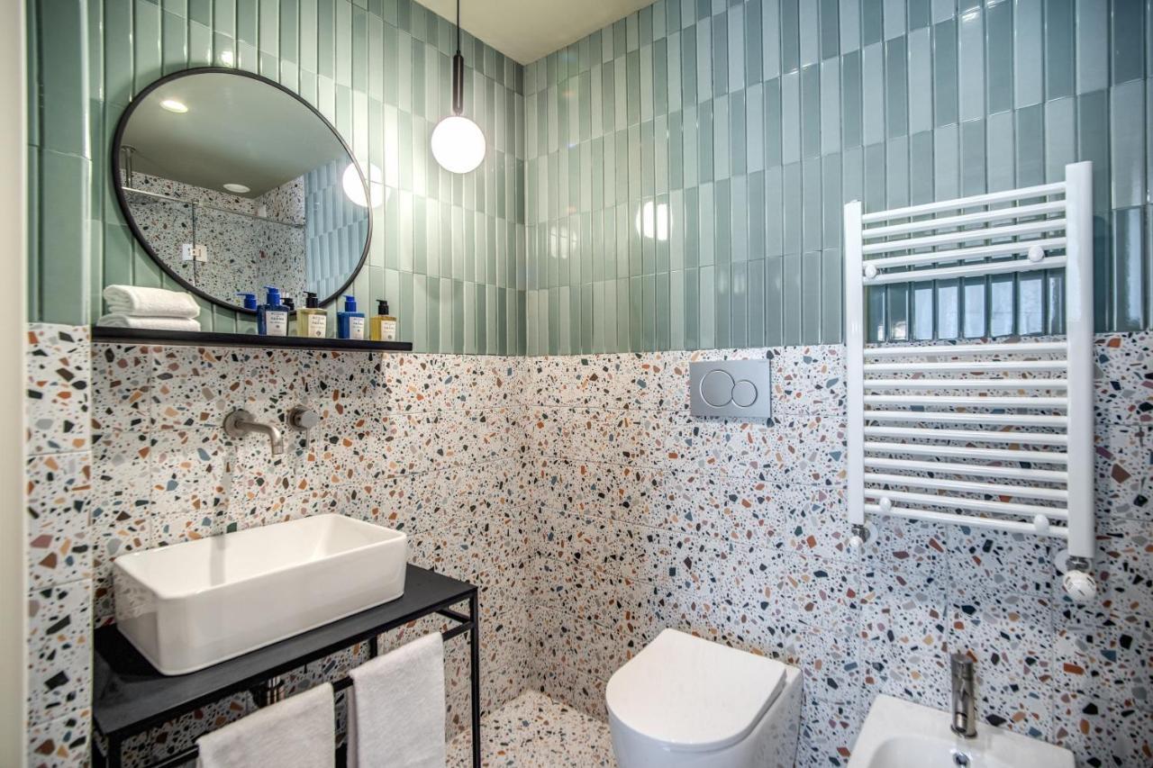 Sheva Boutique Hotel Милано Екстериор снимка