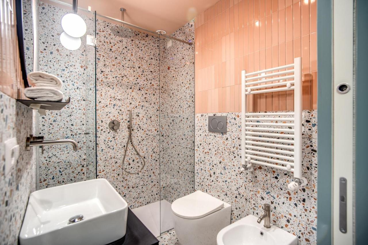 Sheva Boutique Hotel Милано Екстериор снимка